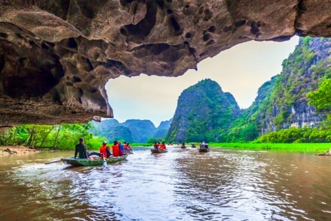 Hanoi : une journée à Tam Coc, Hoa Lu et aux grottes de MuaVisite privée