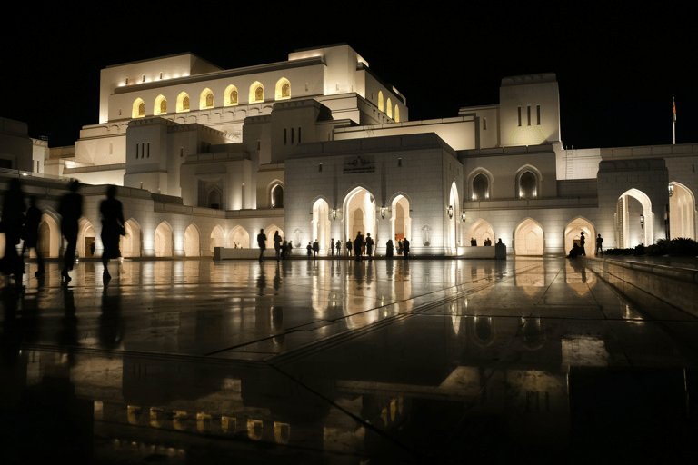 Mascate: Tour nocturno [ Visitas turísticas ]