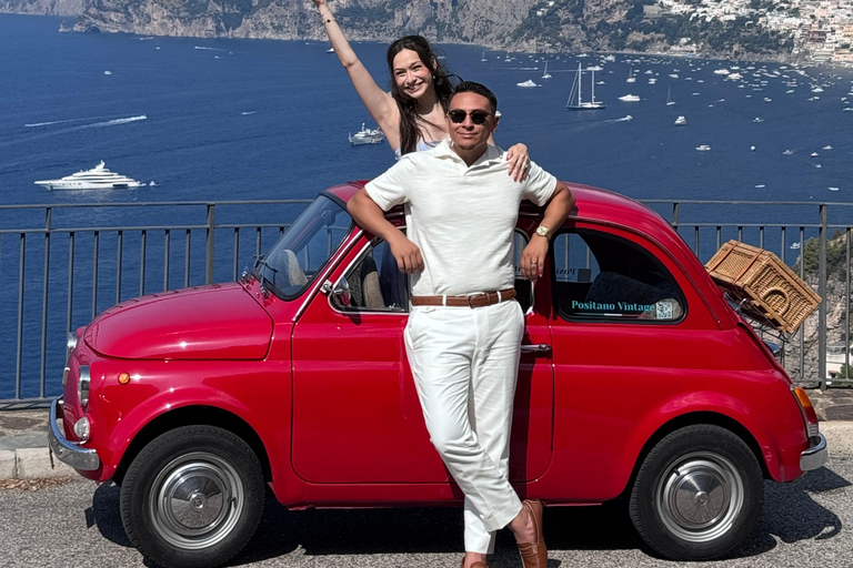 جولة تصوير سيارات مع سيارة كلاسيكية أيقونية في ساحل أمالفي