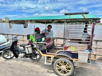 Phnom Penh, City and Silk Island Tour (sin sitios de genocidio) - Housity