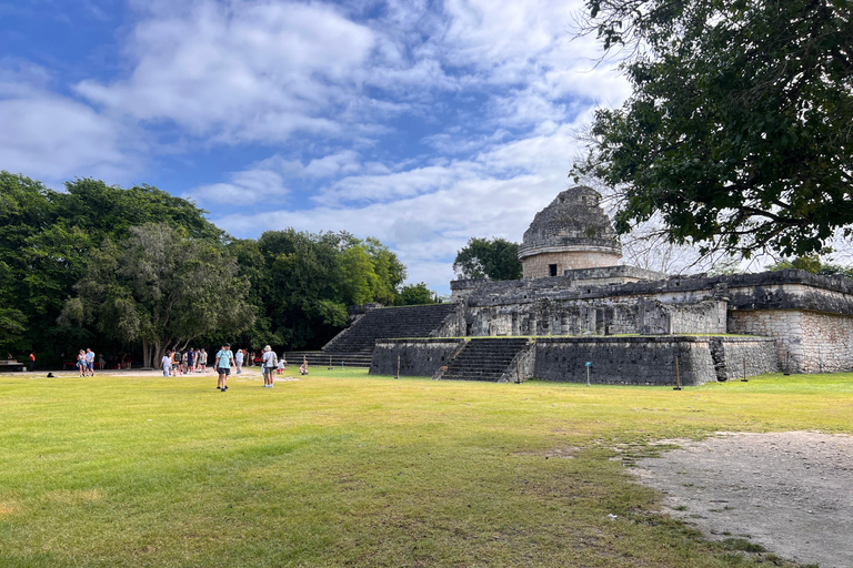 From Valladolid: Chichen Itza & 2 Cenotes Sightseeing Tour From Valladolid: Tour to Chichen Itza & 2 Cenotes
