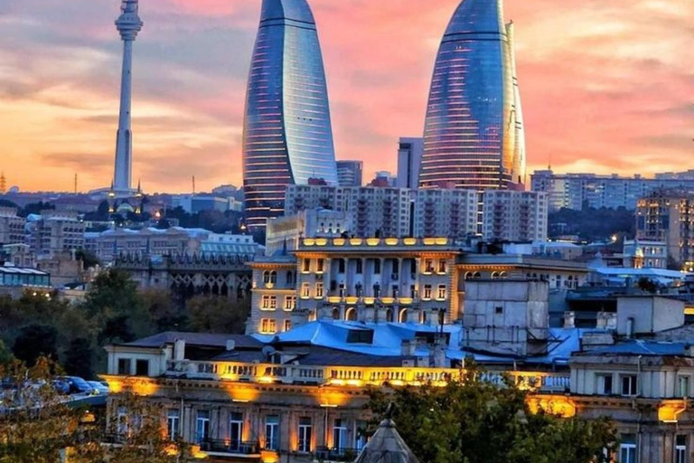 Baku: Old City Guided Walking Tour Baku Old City with professional guide group & private tour