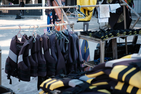 Visite privative de 4 heures en jet ski suralimenté à Langkawi + DroneVisite privative de Langkawi en jetski surpuissant de 4 heures + drone