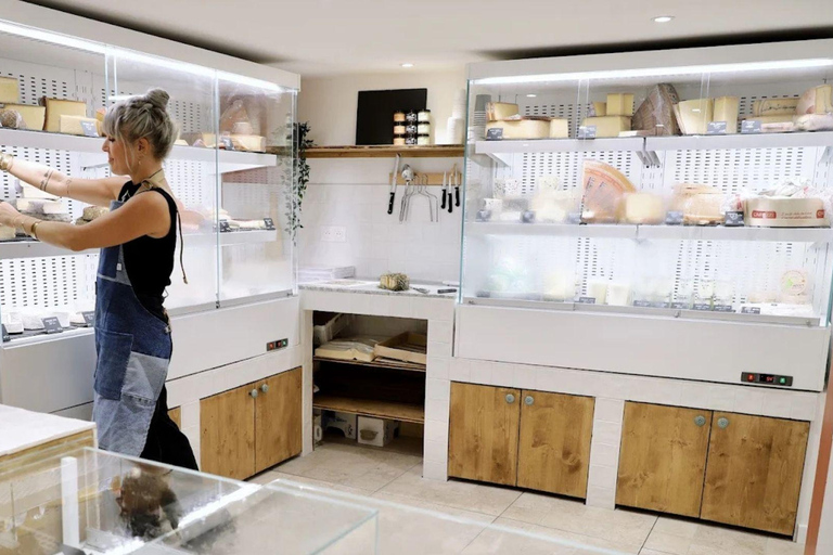 French cheese and wine tasting in Marseille – Gourmet pairings