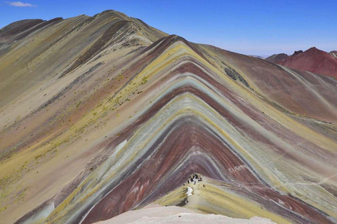 Tour to Machu Picchu and Rainbow Mountain 2 Days - 1 Night