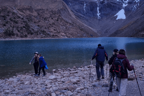 Humantay Lake Tour och Machu Picchu Tour med tåg