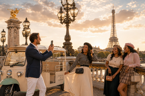 Paris: Top 15 Attractions Private Tour by Tuk Tuk 2h Tour — Shorter Itinerary from meeting point