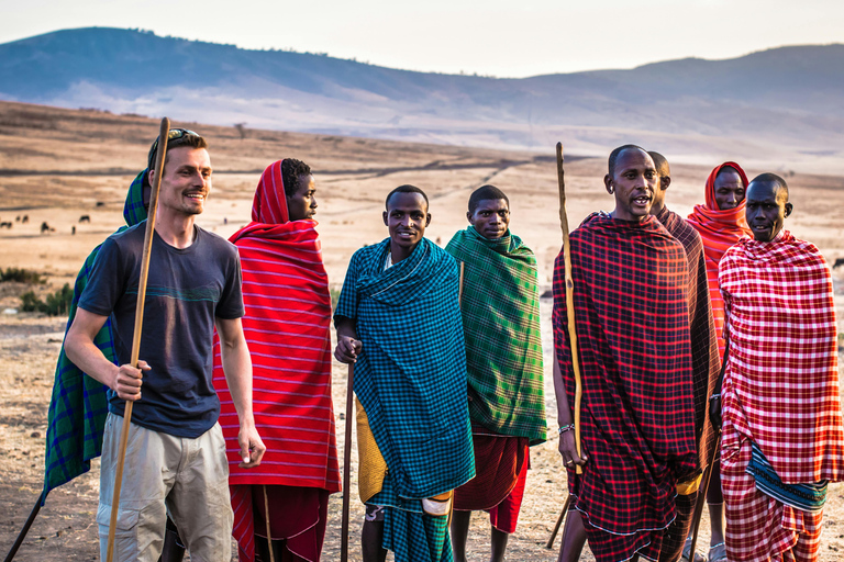 Arusha: Safari de 4 días a Tarangire, Serengeti y Ngorongoro