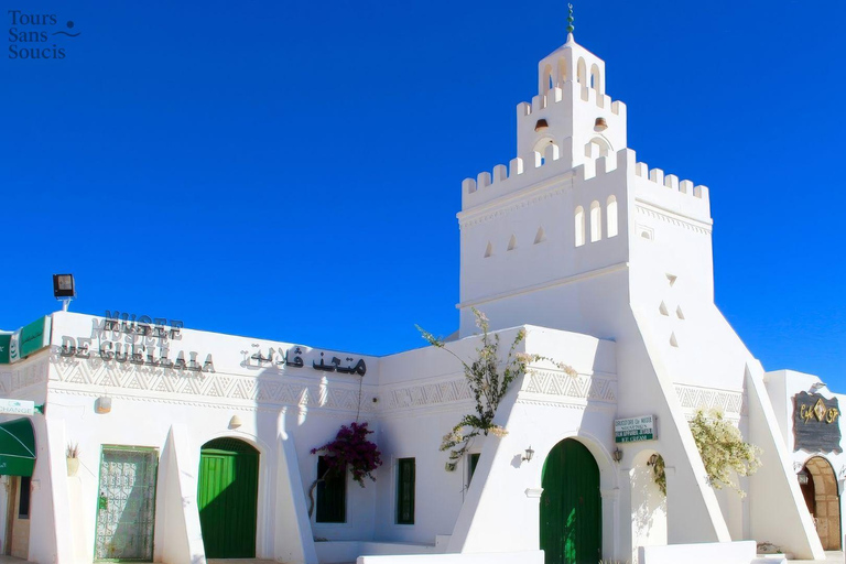 Cultural immersion in Djerba—introduction to pottery, museum, Berber sunset Cultural immersion in Djerba – introduction to pottery, museum, Berber sunset