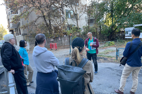 Bucarest: tour a piedi della città guidato dal comunismo e dalla storiaTour a piedi della città guidato dal comunismo e dalla storia in inglese