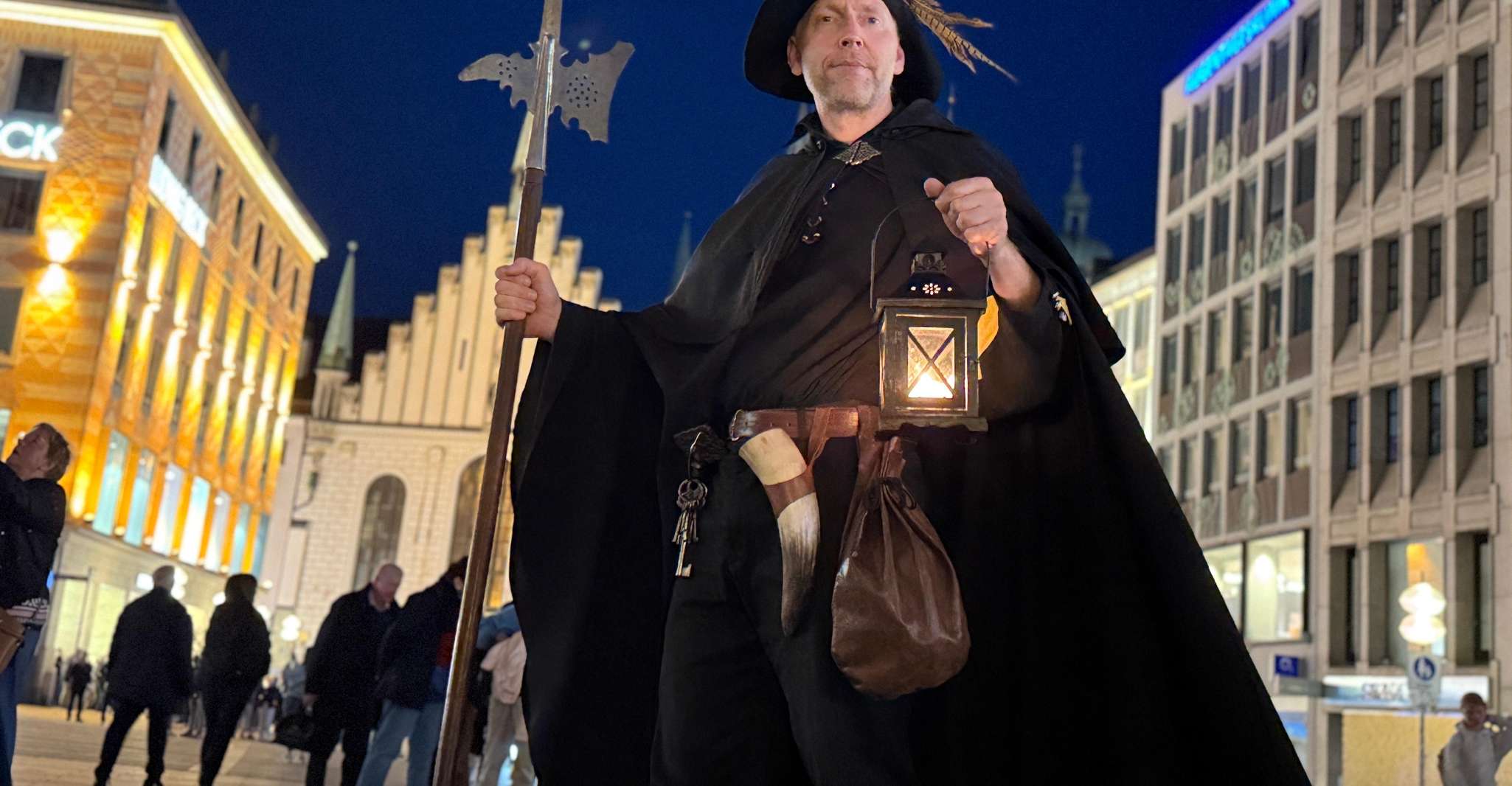 Munich: Night Watchman Walking Tour photo 14