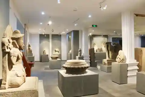Tour de la ciudad de Da Nang: Pagoda Linh Ung, Museo Cham y Mercado Han