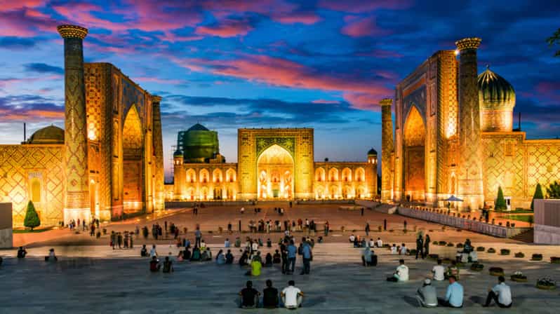 Samarkand: Pěší prohlídka srdce Hedvábné stezky.