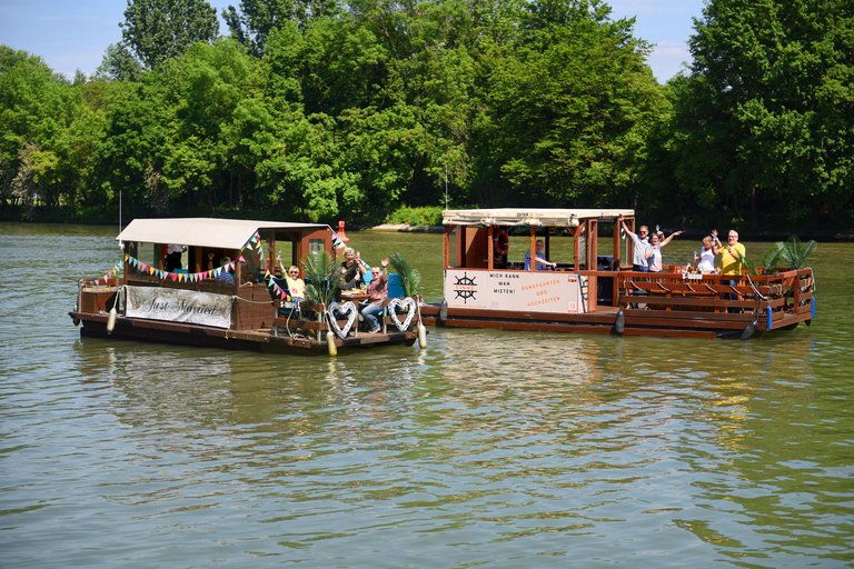 Stuttgart: Winter raft tour on the Neckar 3-course experience menus