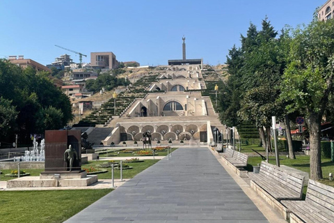 From Tbilisi: Armenia Day Trip with Sevanavank Monastery