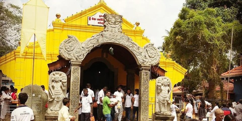 Colombo Le Chemin Des Temples Historiques De La Campagne En Tuk Tuk Getyourguide 7789