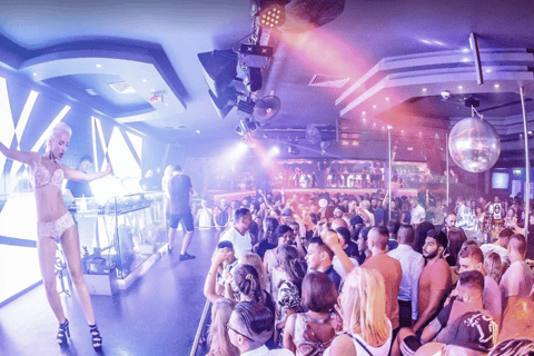 Ayia Napa: 3 x Pass per discoteca e festa in piscinaAyia Napa: 3 pass per discoteca e festa in piscina