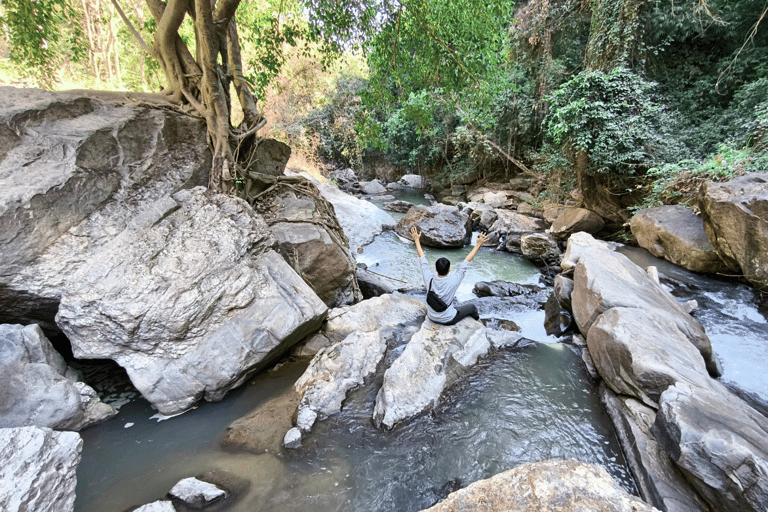 Chiang Mai: Secret Waterfall & Bamboo rafting