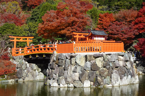 Osaka: Katsuoji Temple Guided Tour with Bus Transfer Private Tour in English with Meeting Point