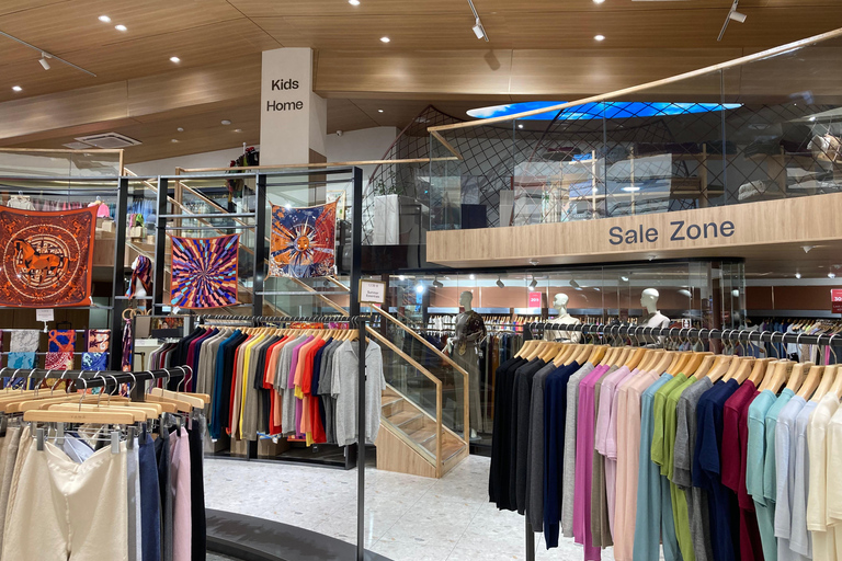 Ulaanbaatar: Gobi Cashmere Flagship Store Shopping Tour