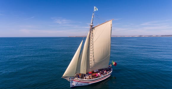 Private Heritage Sailing Tour from Portimão