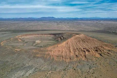 El pinacate: 4-day tour of the craters and Altar desert