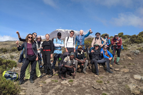 Increíble Kilimanjaro: 7 días Ruta Machame - Viaje a la CumbreKilimanjaro Asombroso: 7 Días Ruta Machame - Viaje a la Cumbre