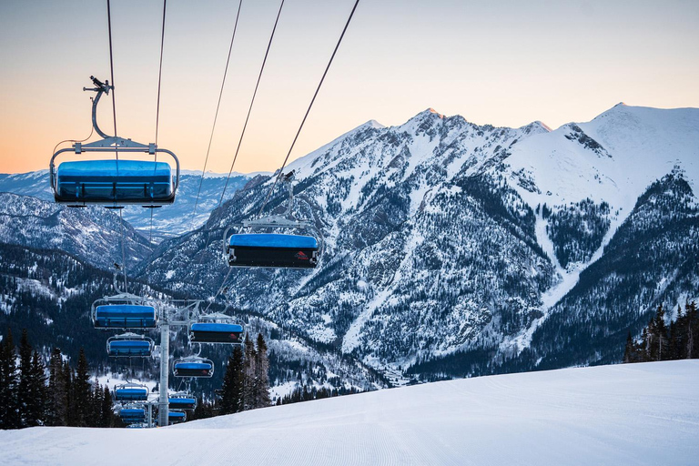 From Denver: Copper Mountain Snow Day with Lift & Rentals