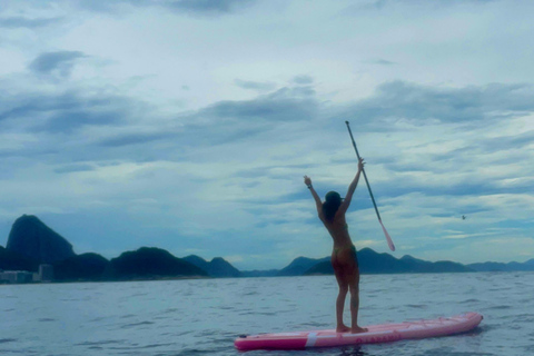 Paddla i soluppgången i Rio – eller under dagenPaddelsurfing i Rio vid soluppgången – eller under dagen