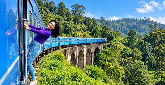 Tea Plantation Train to Ella Reserved Tickets&Lunch included