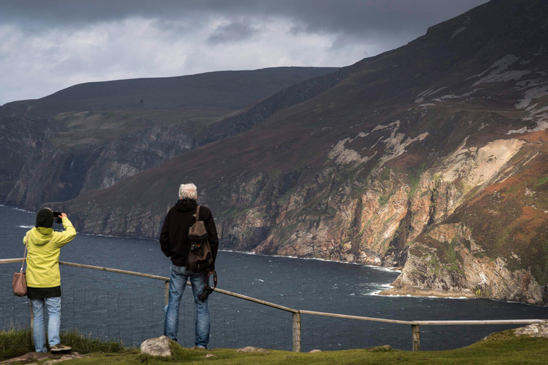 Sliabh Liag Cliff viewpoint - Shuttlebus Experience