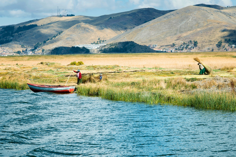 Uros & Taquile: Culture, Textiles & Photography