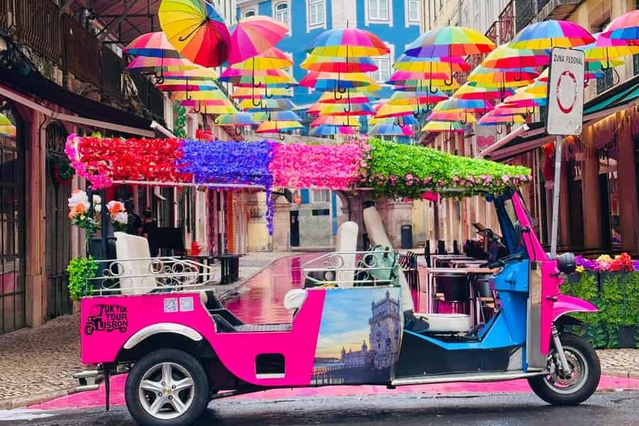 Privérit met tuktuk met gratis souvenir en ansichtkaarten