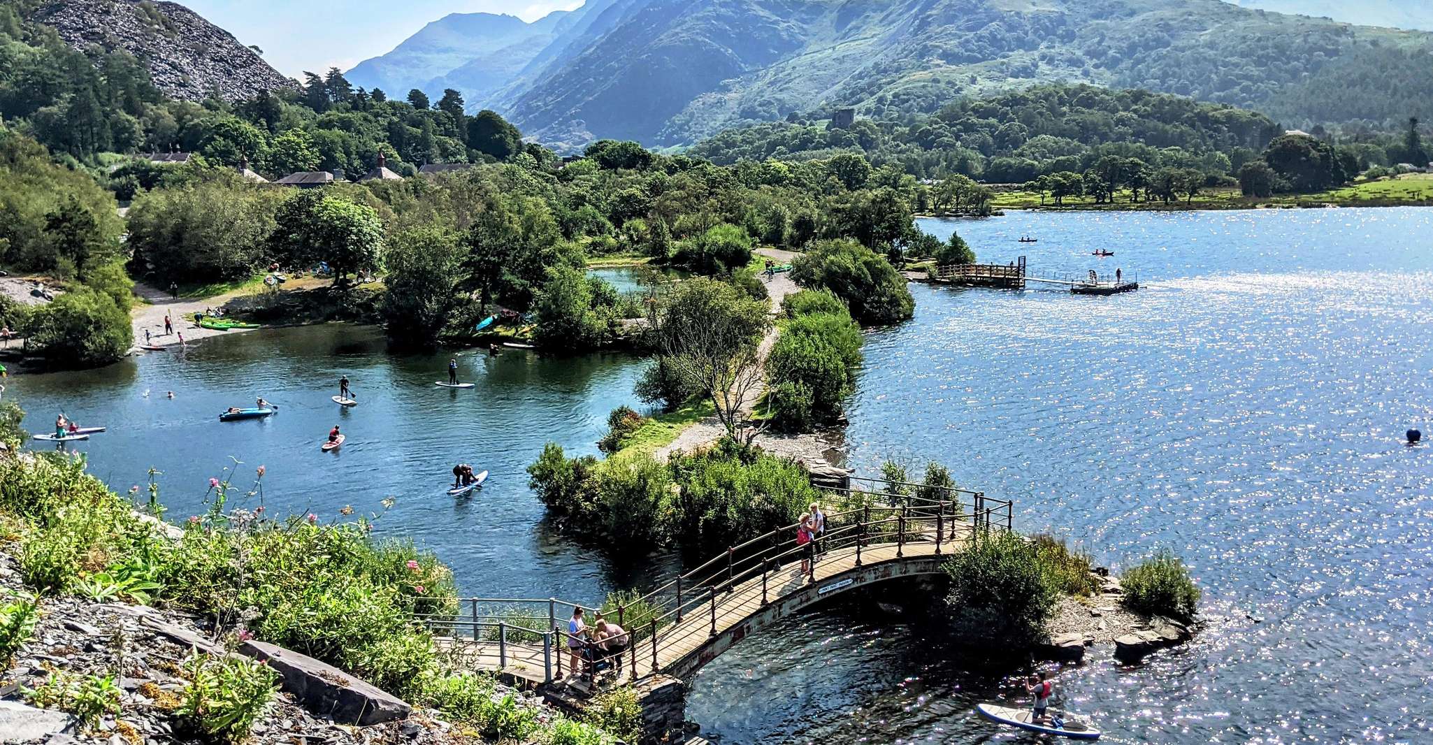 Essentials em Snowdonia Hollyhead Shore Excursion - Hizvo