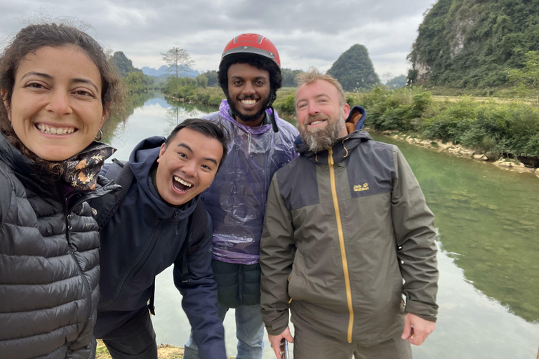 Cao Bang: Ban Gioc Waterfall Day Tour by Motorbike or Car Full-Day Car Tour with a Local Guide