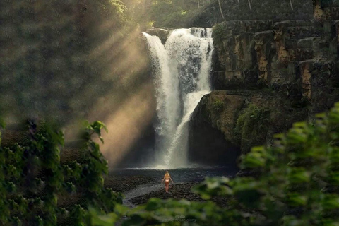 Monte Batur: avventura in jeep all'alba con opzioni di tour a UbudGiro in jeep all'alba + foresta delle scimmie (con trasferimento dall'hotel)