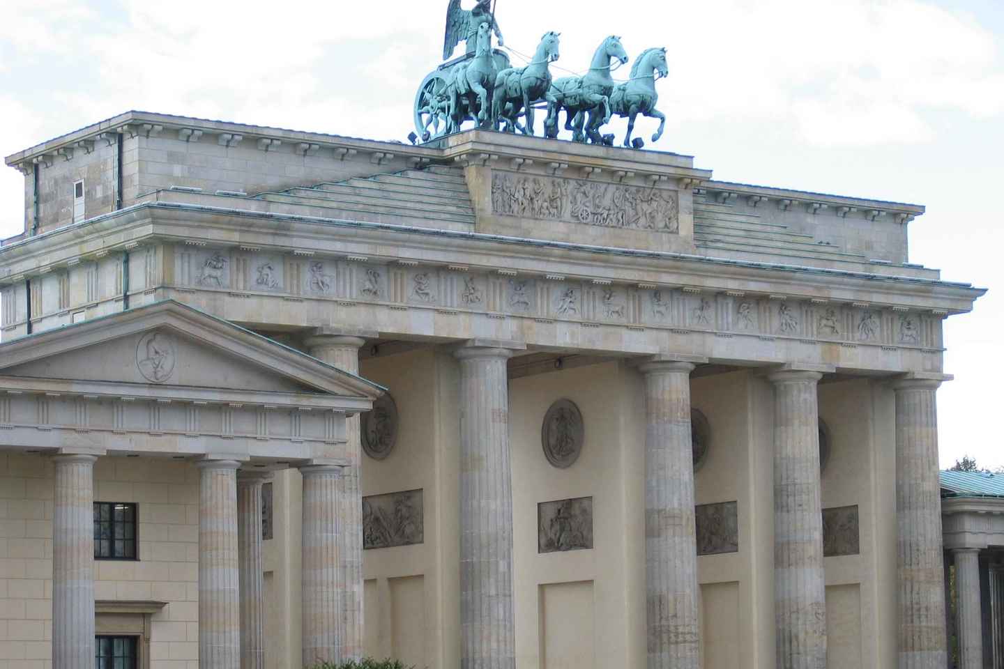 Berlin: Private Walking Tour With a Local Guide