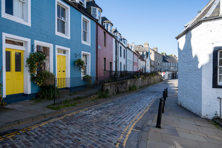Edinburgh: 1-Day Small-Group Stirling Castle & St Andrews