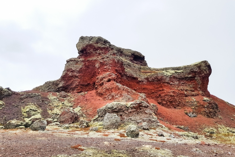 Reykjavík: wycieczka konna po czerwonych wzgórzach lawowych