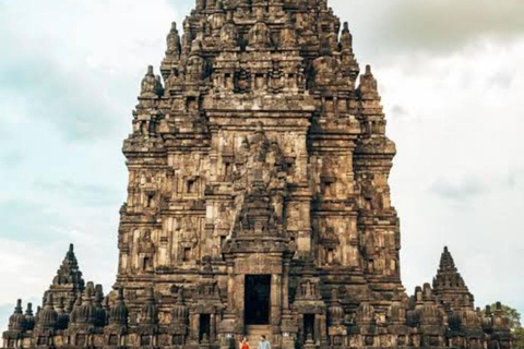 Yogyakarta: Prambanan Sunset & merapi lava view experience