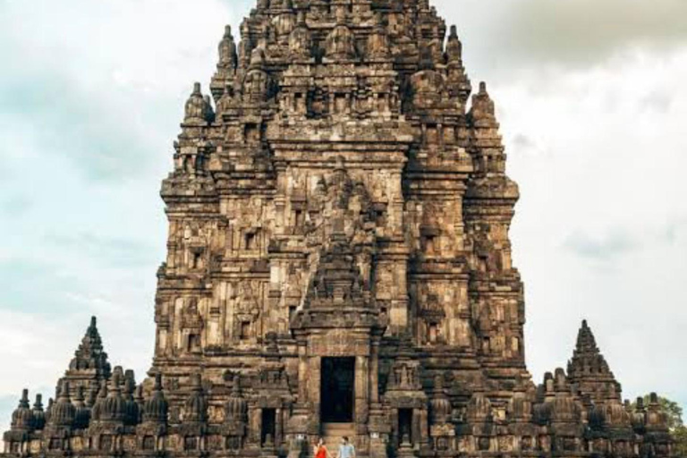 Yogyakarta: Prambanan Sunset & merapi lava view experience