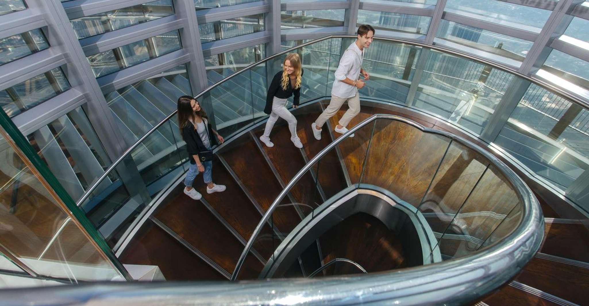 Dubai: Burj Khalifa Levels 124 & 125 Entry Ticket + Options photo 8