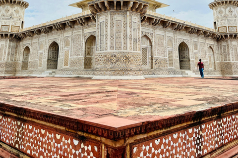 From Delhi : Sunrise Taj Mahal Tour With 5 Star Meal By Car