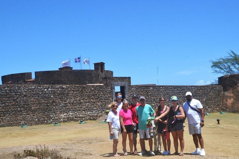 Puerto Plata: Zipline, Damajagua Falls, and City Tour