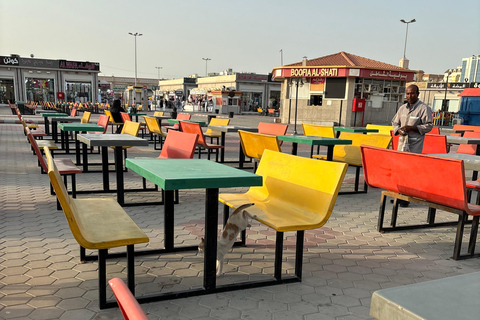 Lokale Erfahrung in Dschidda: Cafés &amp; Märkte TourJeddah: Tour durch lokale Cafés und Märkte