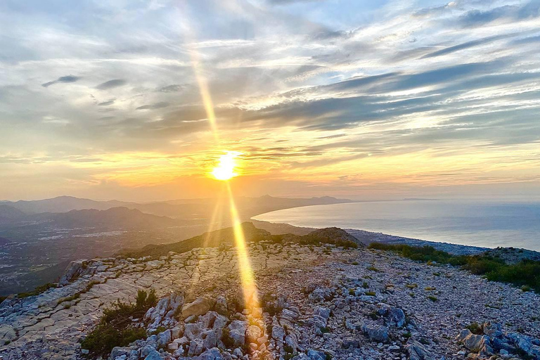 Geführte Wanderung zum Gipfel des Montgó – Abenteuer bei Sonnenaufgang, tagsüber oder bei SonnenuntergangMit Transport