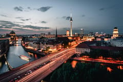 Berlin: Fototour zur Blauen Stunde
