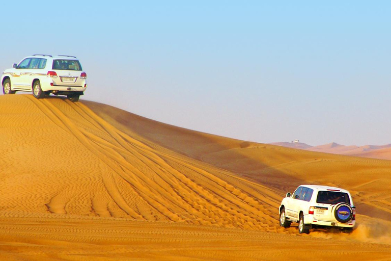 Doha: visita alle spiagge con corsa sulle dune in 4x4 e sandboardingDoha: CONDIVISO - Tour delle spiagge e delle dune con corsa sulle dune in 4x4