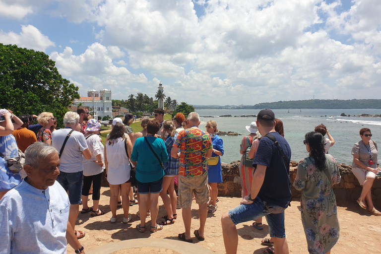 Galle Fort: Walk Through 400 Years of Sparking Stories