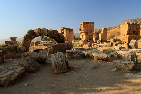 Excursão diária a Éfeso e Pamukkale saindo de Istambul em voo de ida e volta